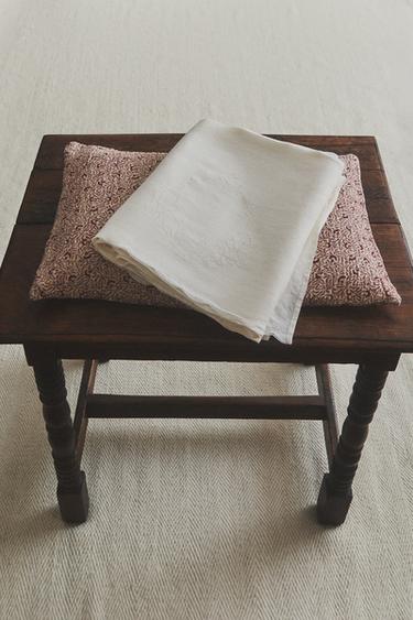DRAP DE DESSUS LIN DÉLAVÉ - Écru de Zara - Image 4