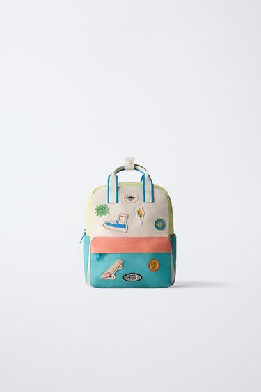 MOCHILA COM PATCHES - Azul da Zara