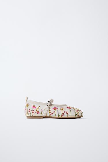 EMBROIDERED BALLET FLATS - Pink by Zara