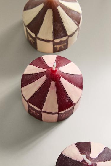 PACK BOUGIES PARFUMÉES TENTE GINGERBREAD (PACK DE 3) - Rouge de Zara - Image 2