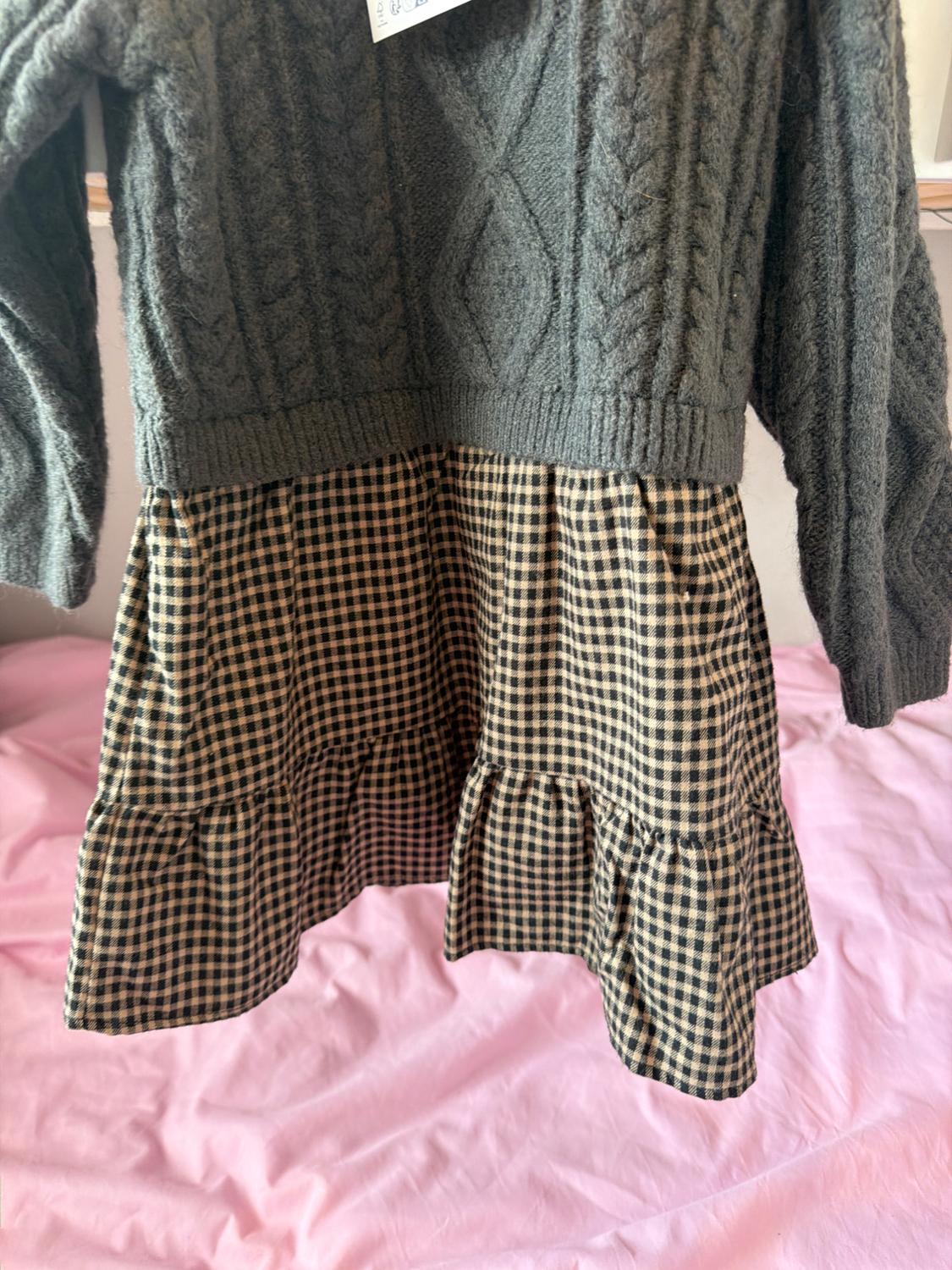 CHECKED KNIT DRESS - Image 6