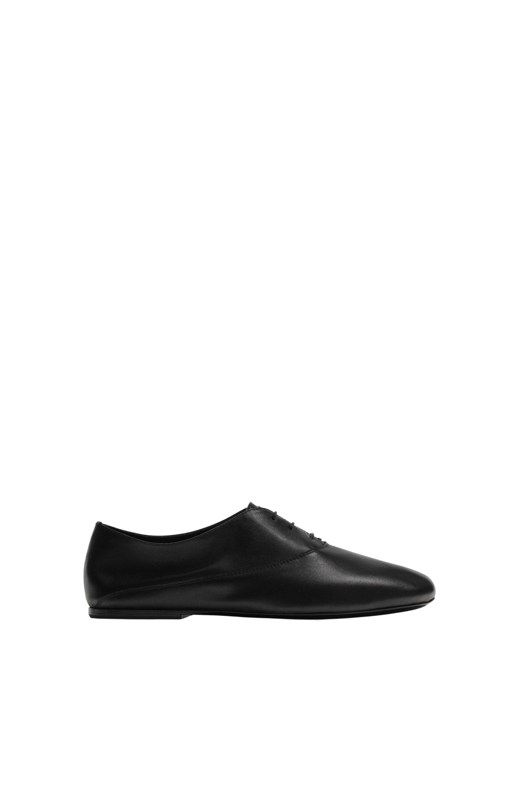 LEATHER SHOES