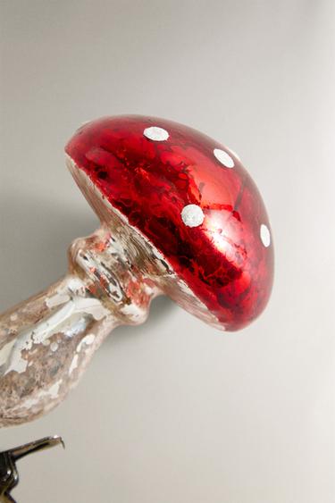 RED MUSHROOM CLIP DECORATION - Red by Zara - Image 2