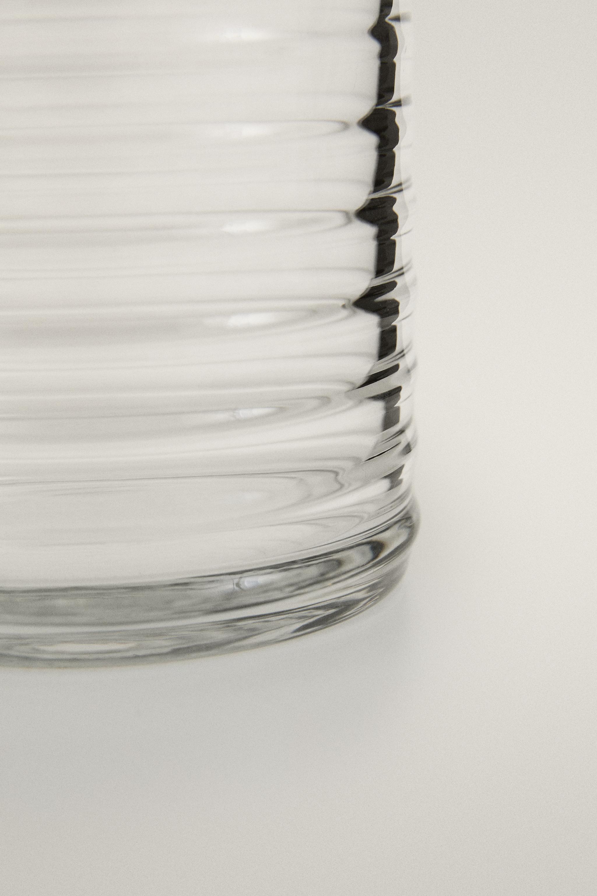 GLASS PITCHER WITH RAISED LINES