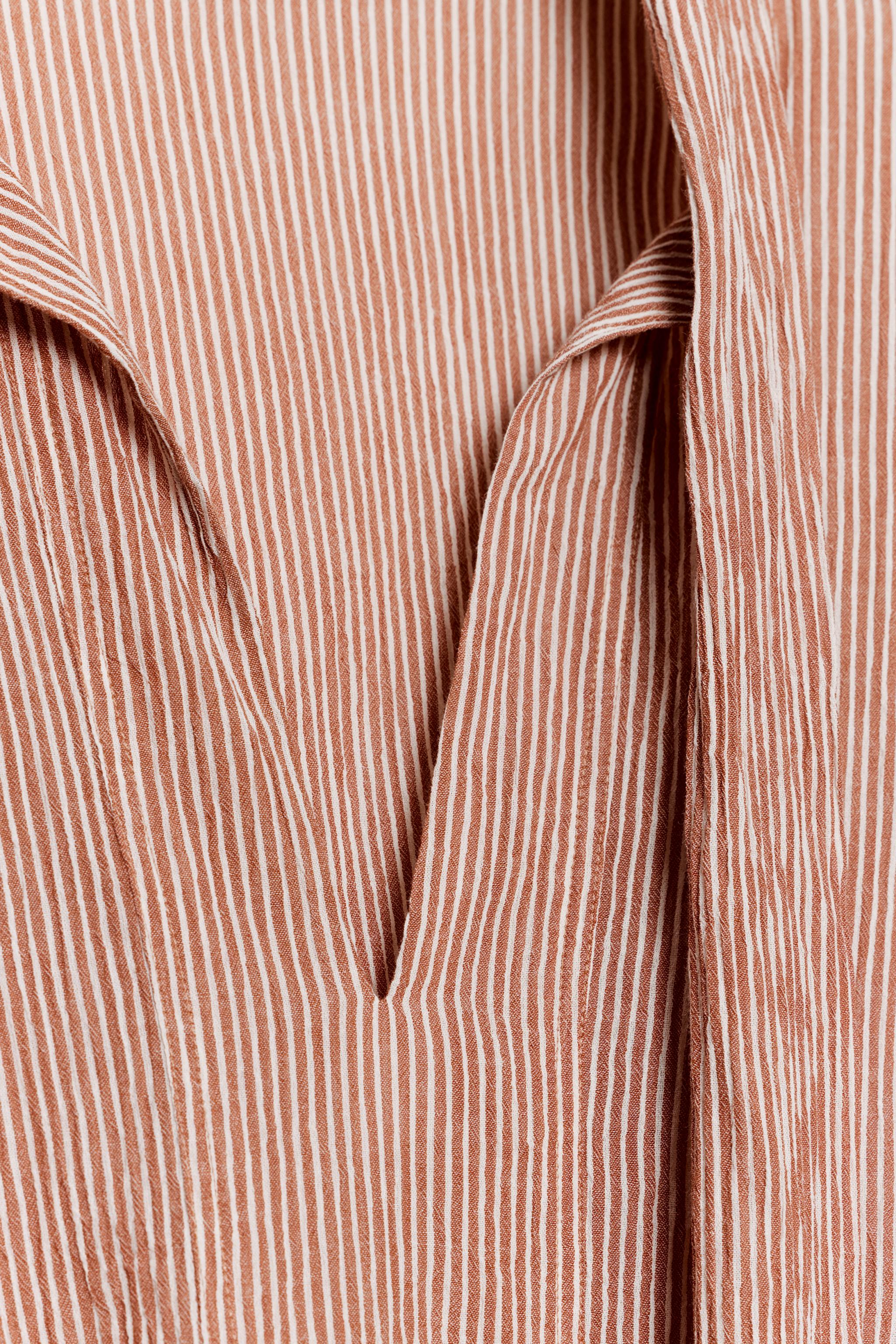 ZW COLLECTION STRIPED TIE SHIRT