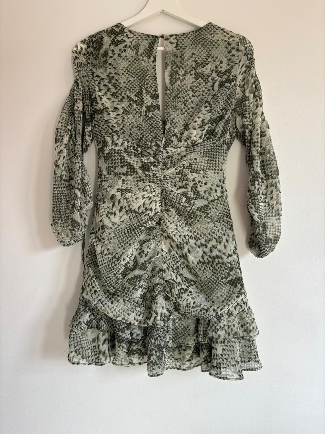 ΦΟΡΕΜΑ ΝΤΡΑΠΕ ANIMAL PRINT - Image 4