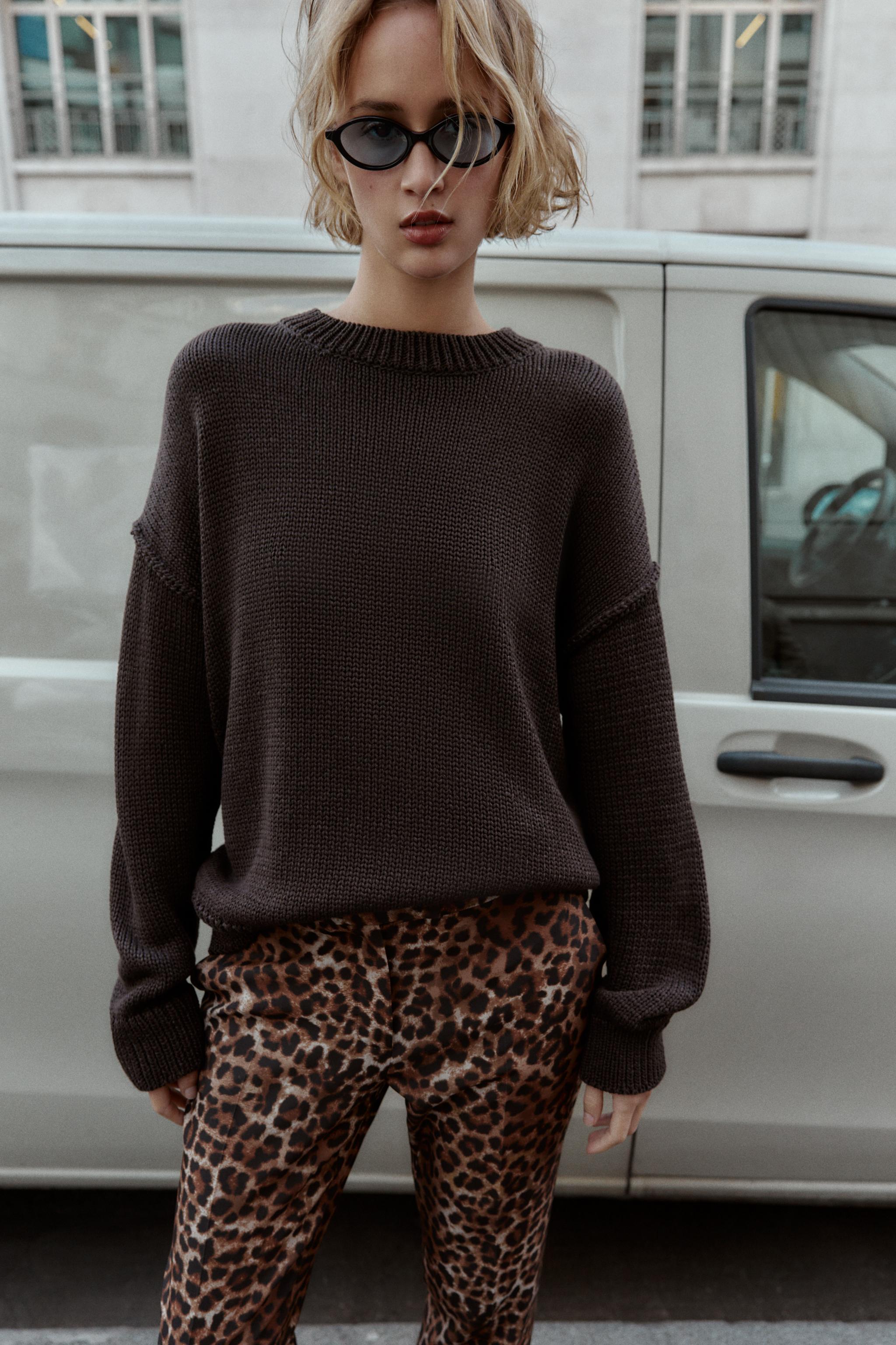 ANIMAL PRINT FLARE PANTS