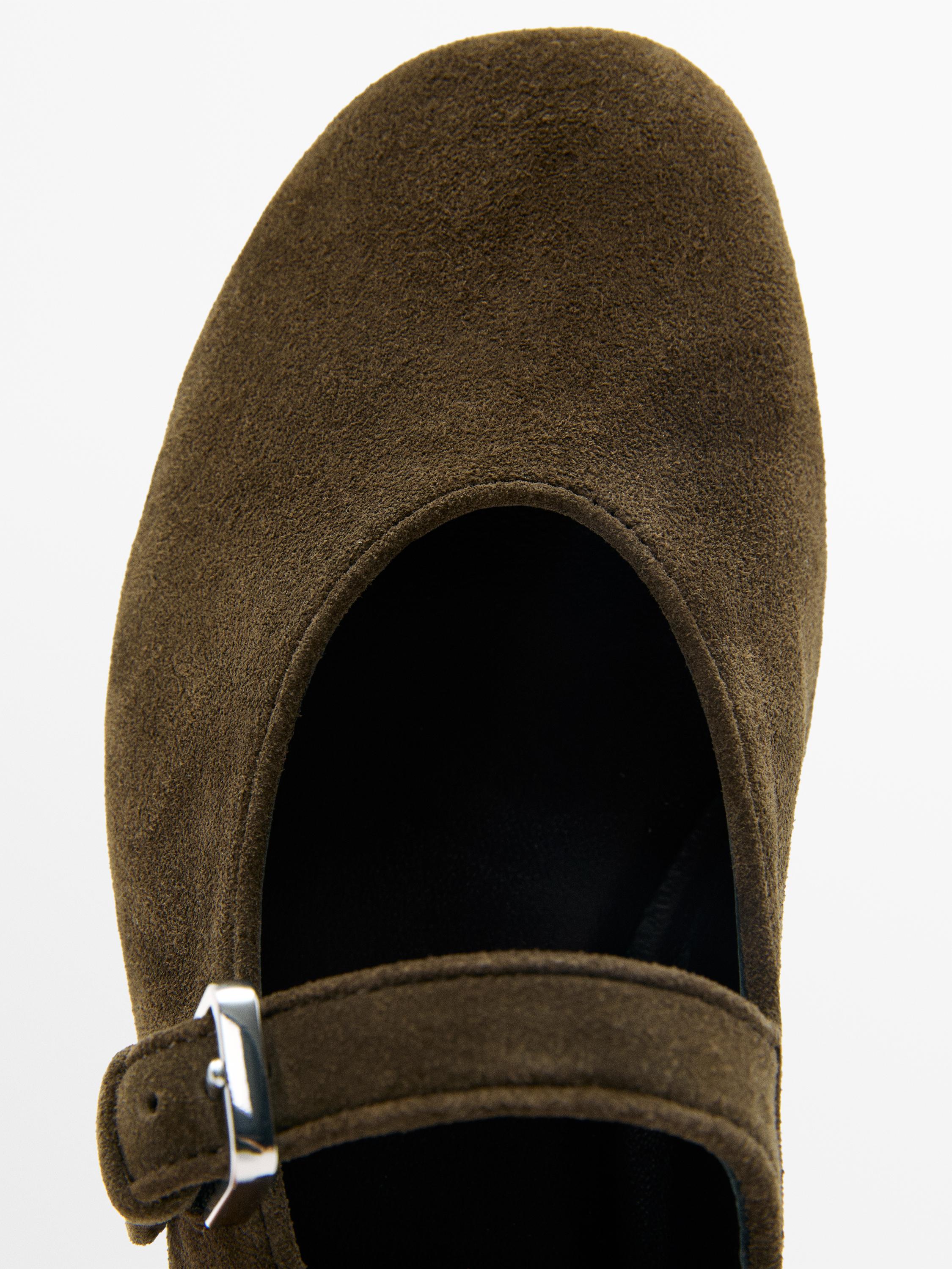 Split leather ballet flats