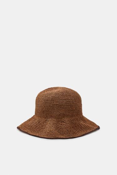 GORRO TRENZADO BUCKET BORDE CONTRASTE - Caldero de Zara