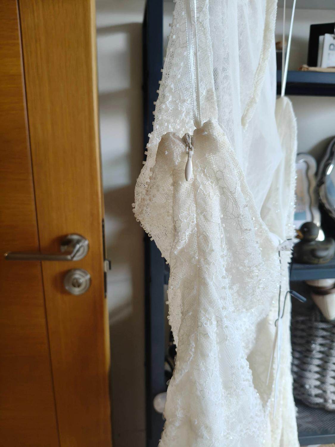 EMBROIDERED LACE HALTER DRESS - Image 7