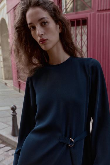 ROBE COURTE À BOUCLE - Bleu marine de Zara - Image 1