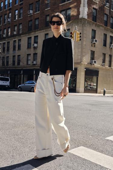 جينز ZW COLLECTION باجي بخصر متوسط - خَام الخاص بـ Zara