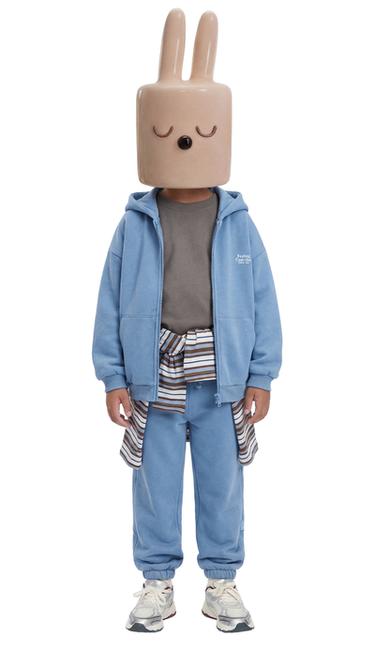 HOODIE WITH SLOGAN PRINT - Light blue by Zara