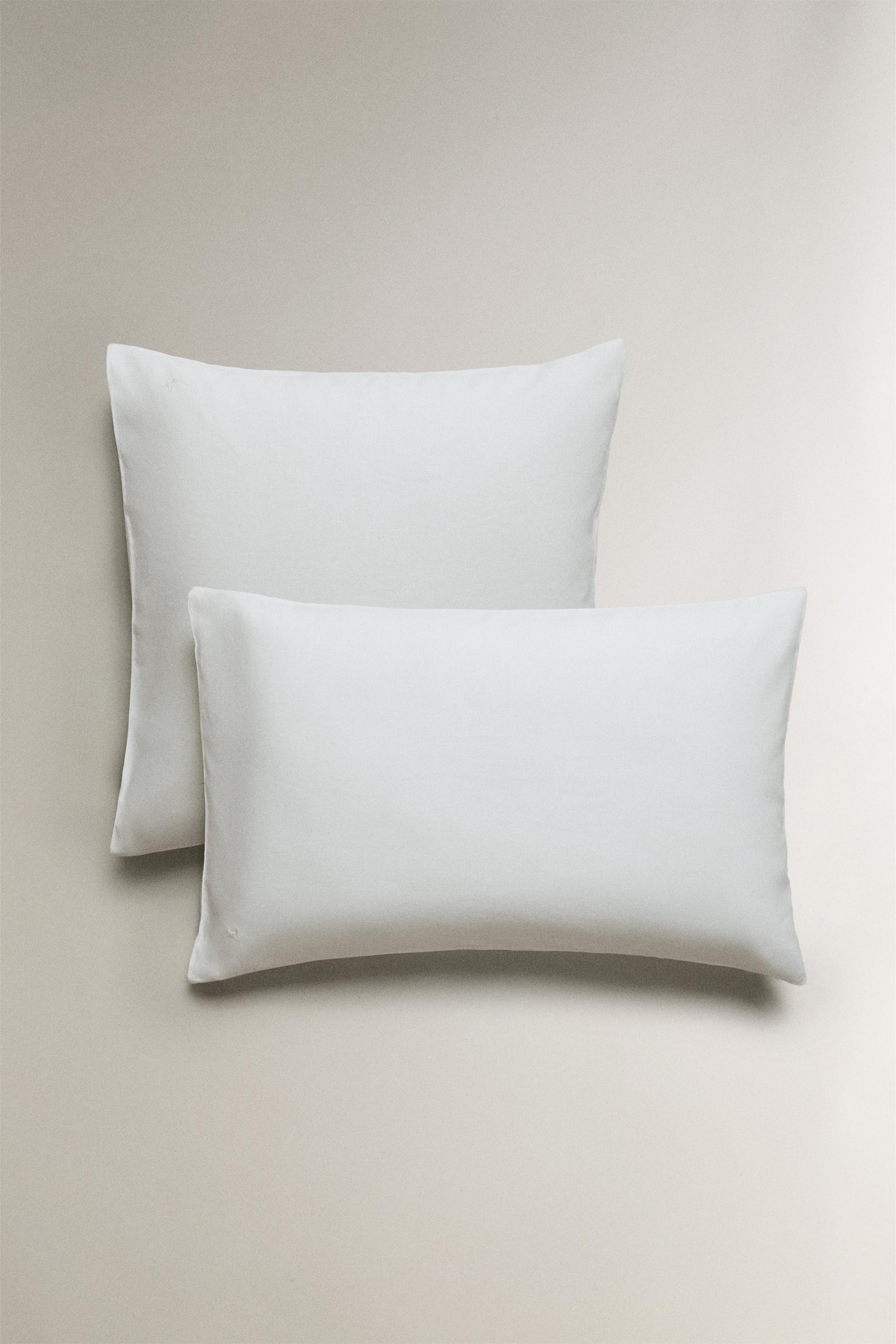 PILLOWCASE WITH EMBROIDERED CRAB