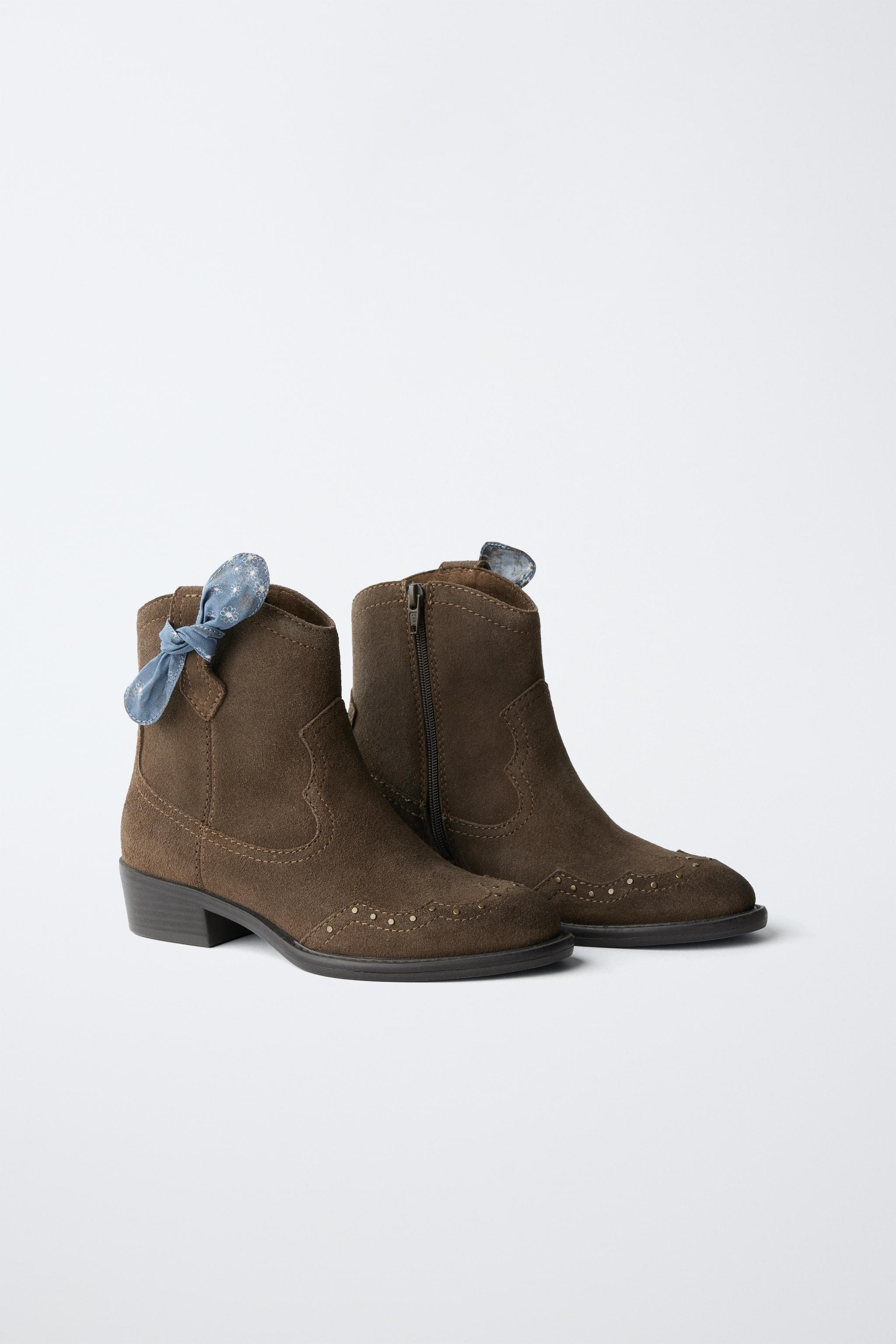 LEATHER STUDDED BANDANA ANKLE BOOTS — Brown