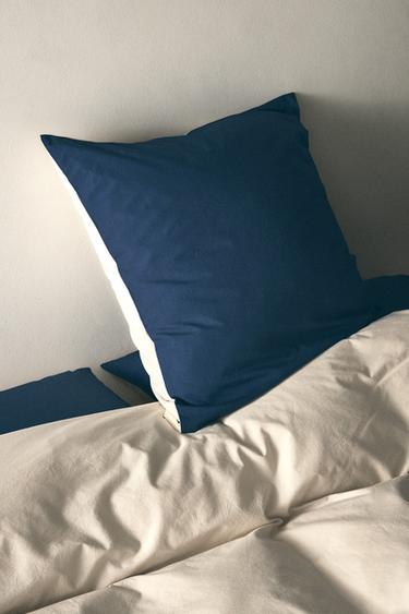 REVERSIBLE COTTON PERCALE PILLOWCASE - Blue by Zara