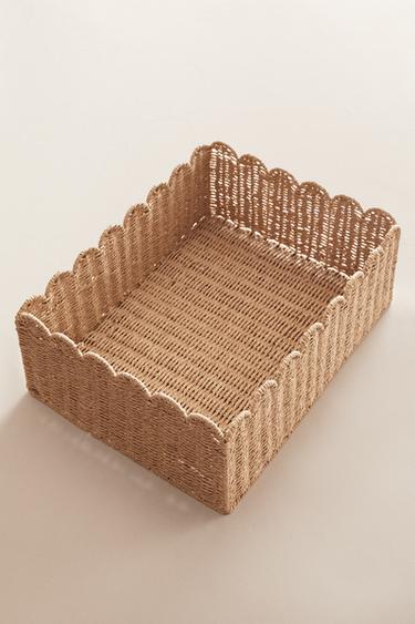 LARGE SCALLOPED BASKET - Light beige by Zara