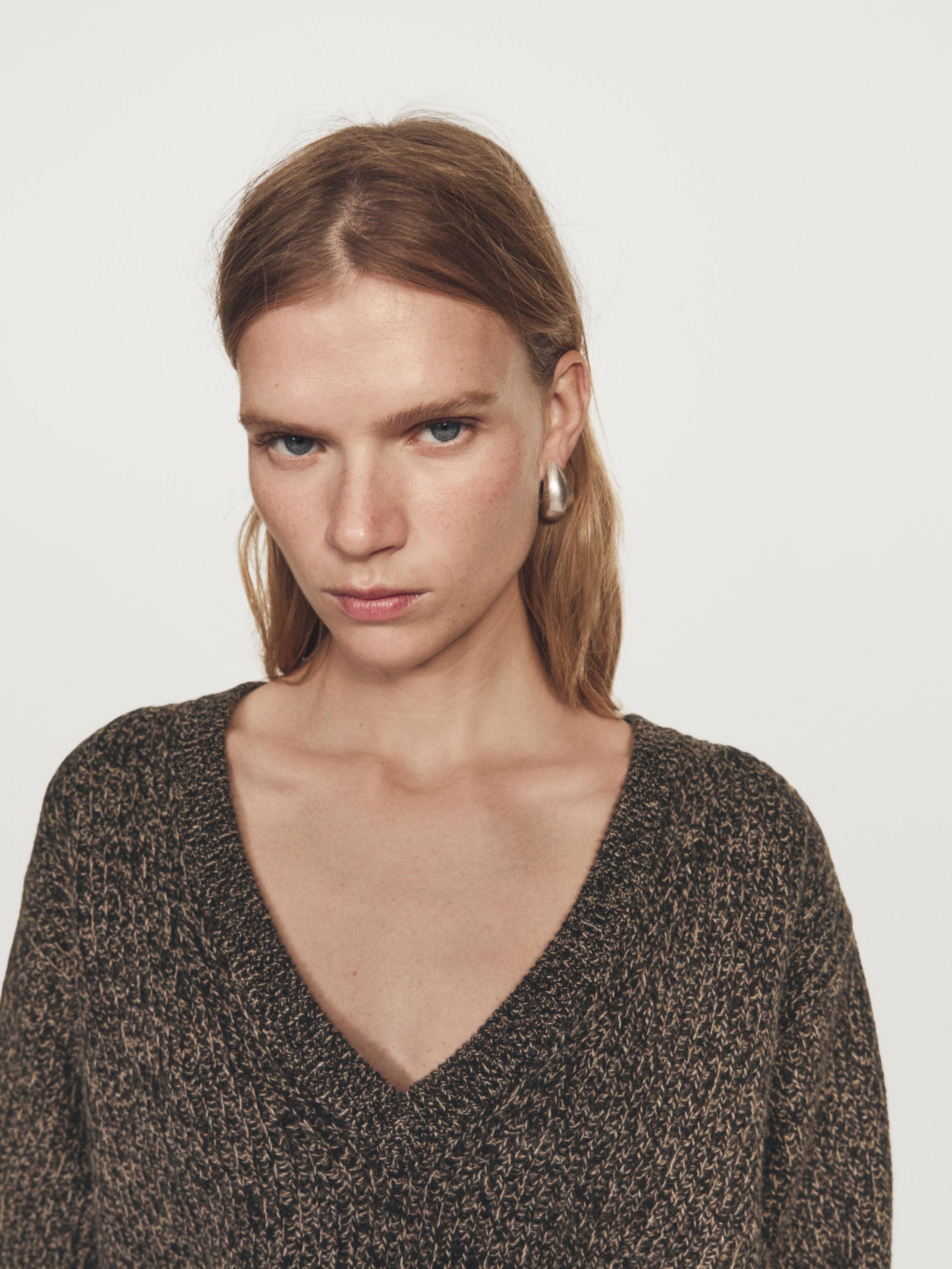 Pull en maille moulinée à col V