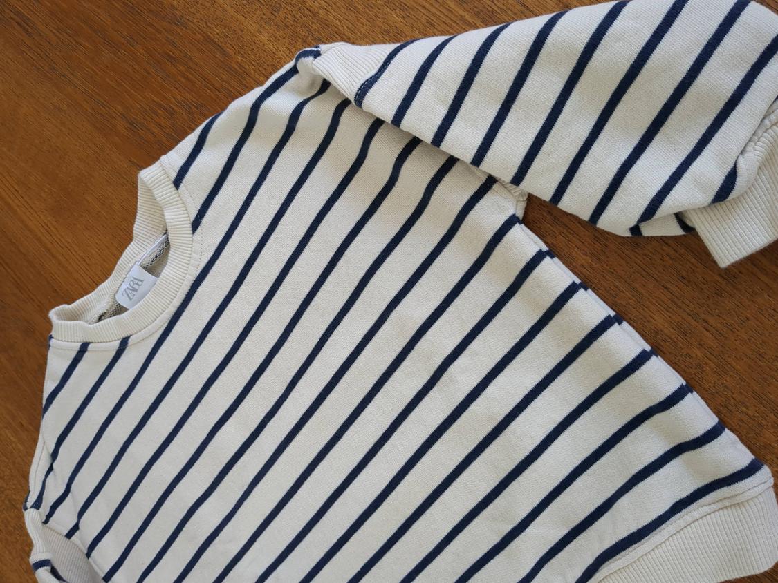“PARIS” SWEATSHIRT - Image 3