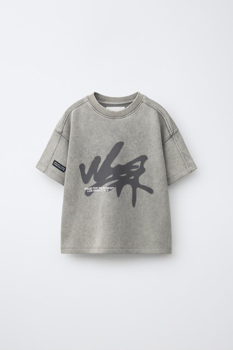 CAMISETA EFECTO LAVADO GRAFFITI