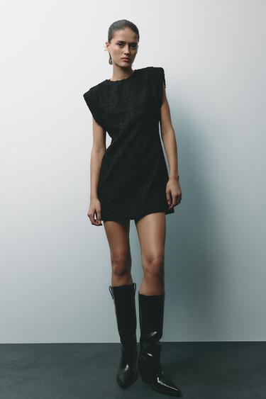 VESTIDO CORTO ESTRUCTURA ZW COLLECTION - Negro de Zara