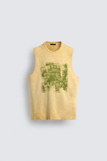 ÁO BA LỖ DỆT KIM IN HỌA TIẾT HIỆU ỨNG WASH - Màu vàng từ Zara