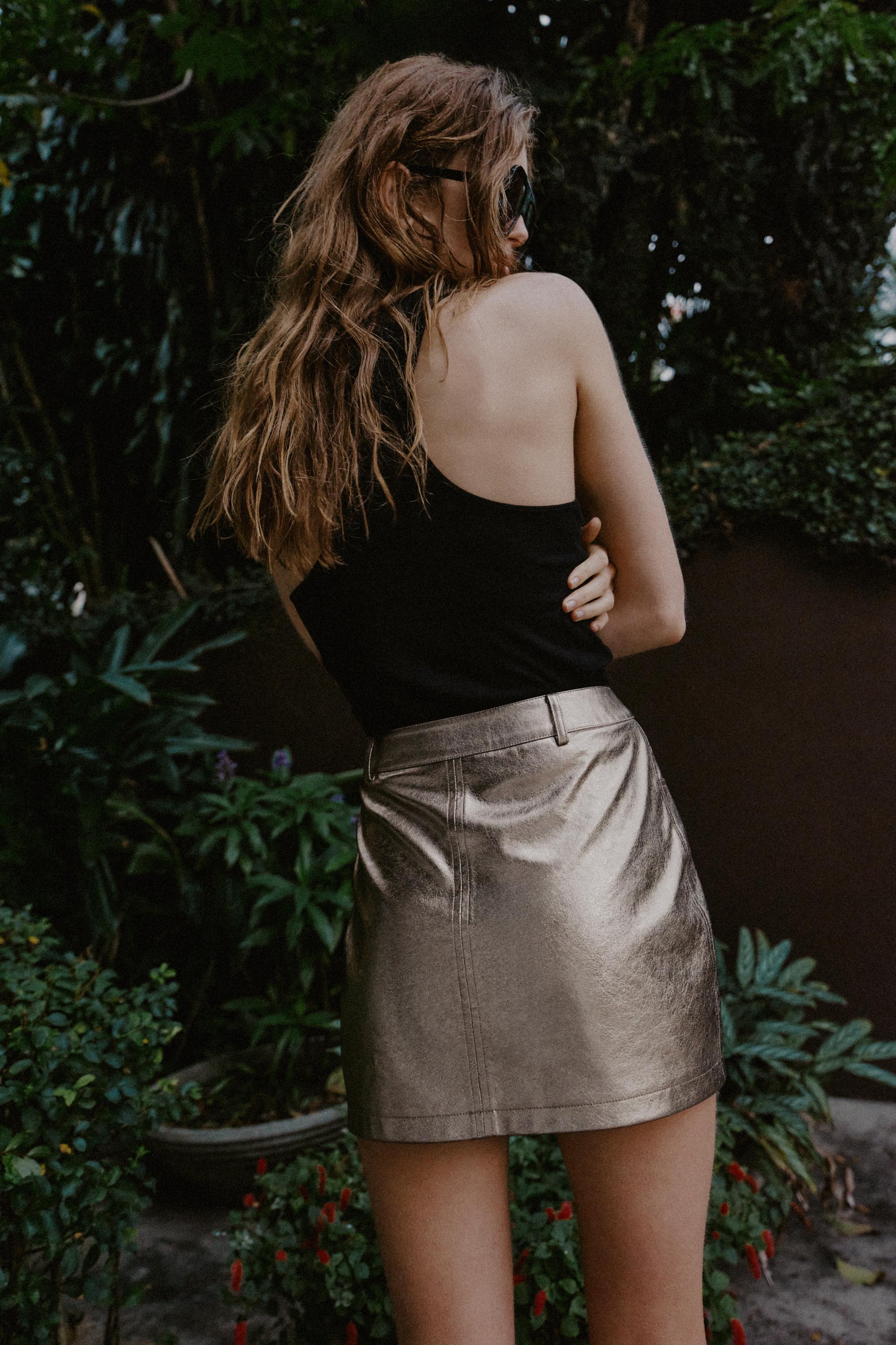FAUX LEATHER MINI SKIRT