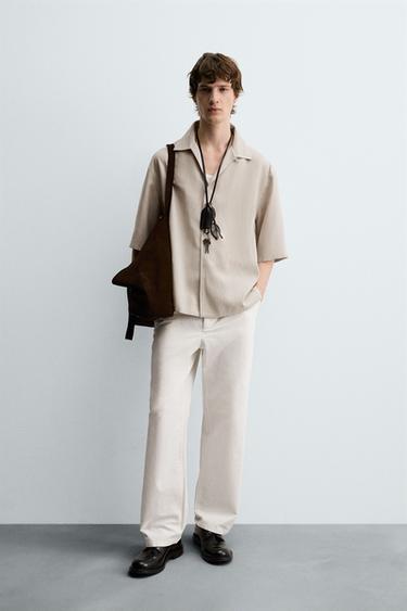 CAMICIA FLUIDA RELAXED FIT - Beige chiaro di Zara