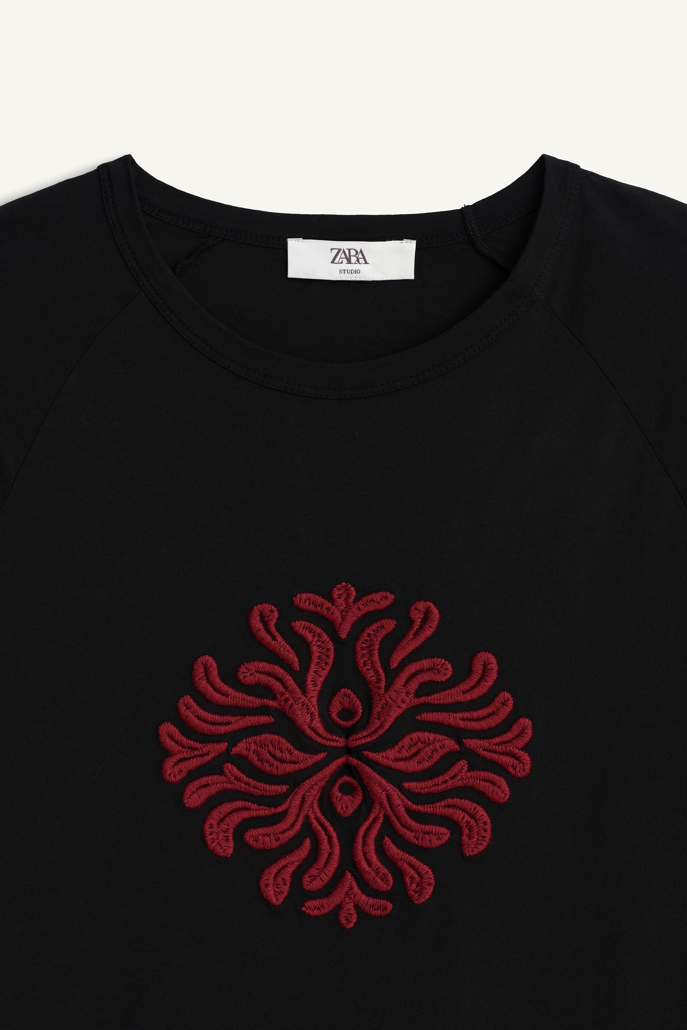T-SHIRT RELAXED FIT BRODÉ CORAIL