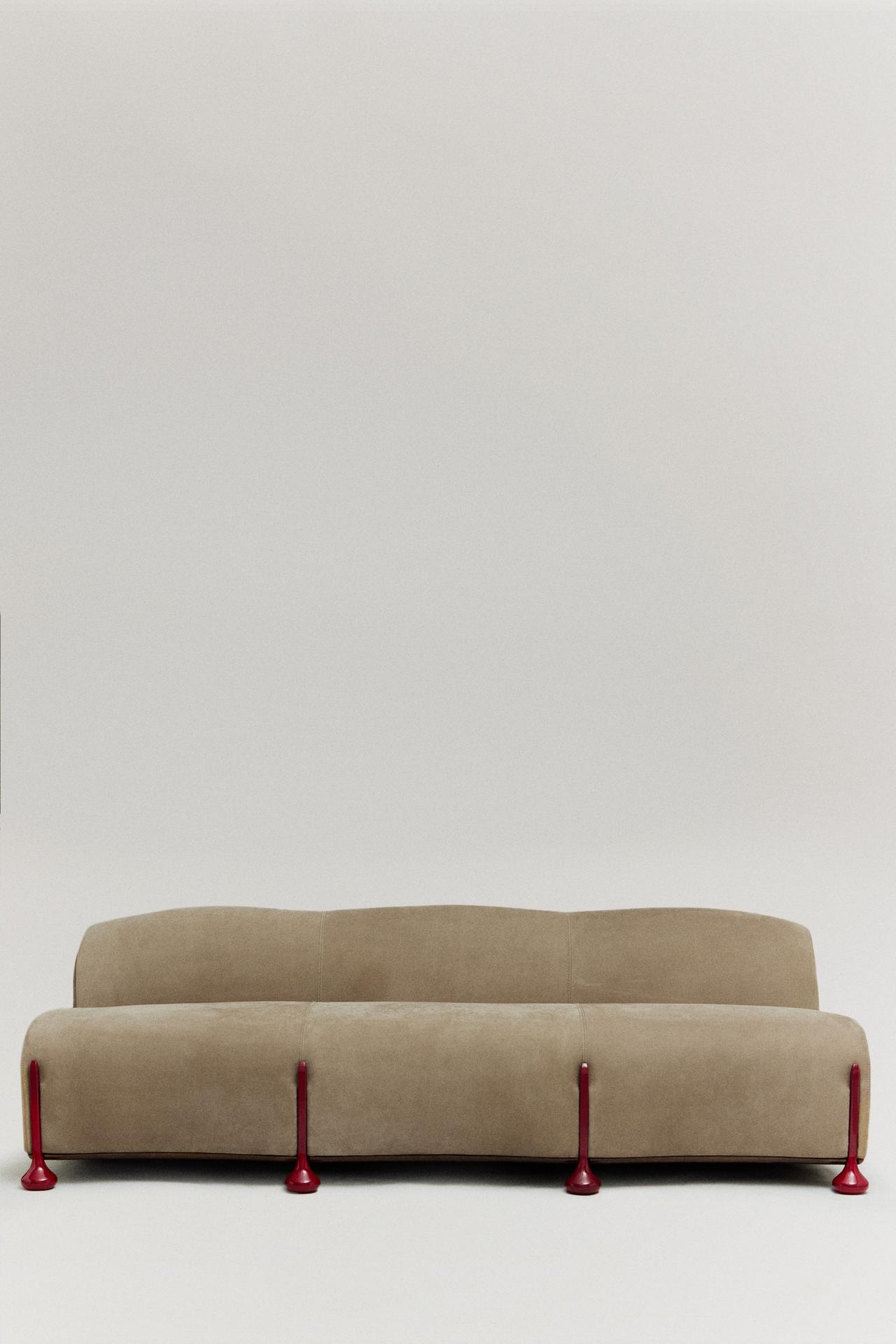 THE SCHWELLEN SOFA — Beige