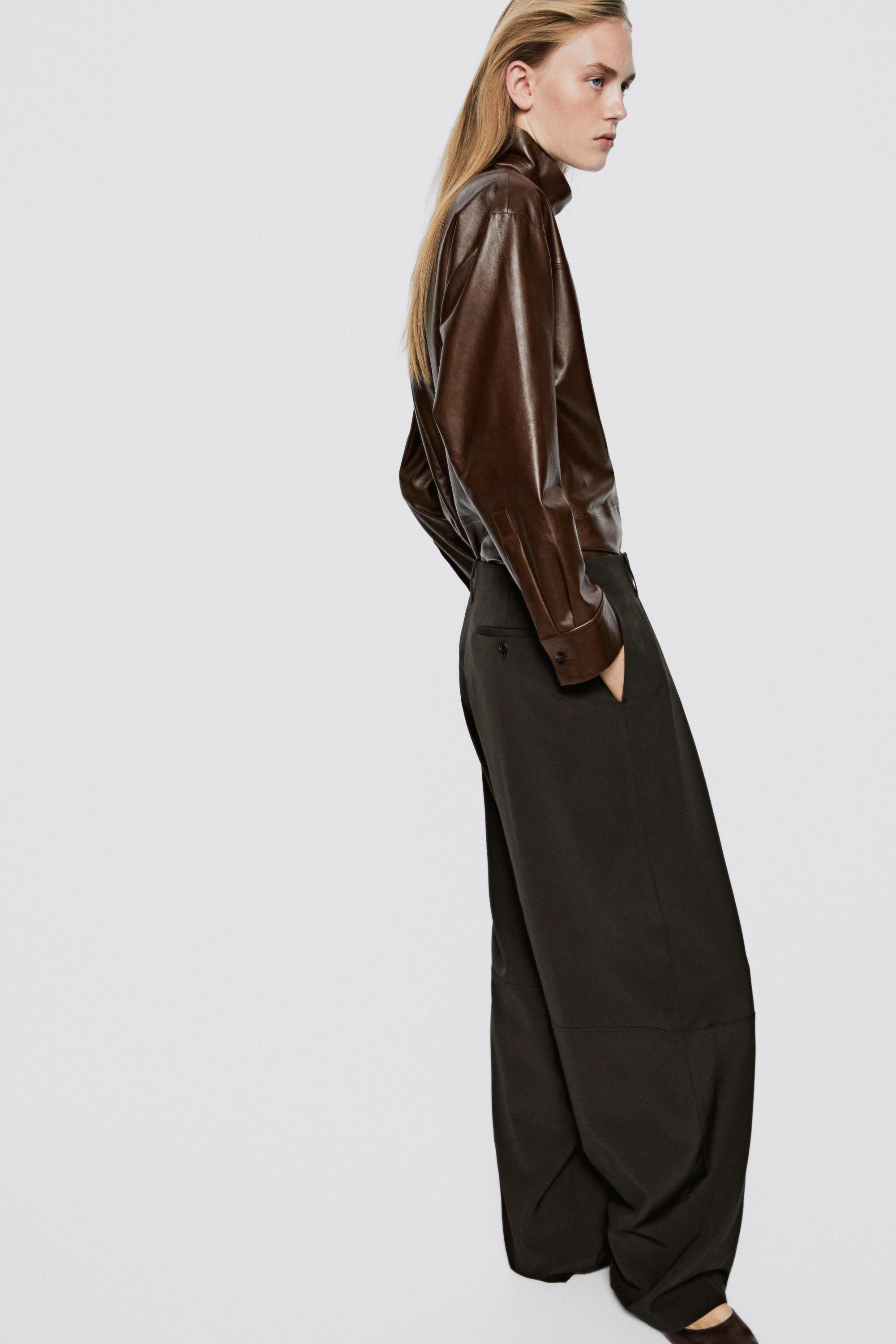 Barrel fit pants with seam detail - LIMITED EDITION