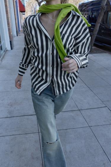 CHEMISE À RAYURES AVEC CORDONS LATÉRAUX - Écru / Noir de Zara - Image 1