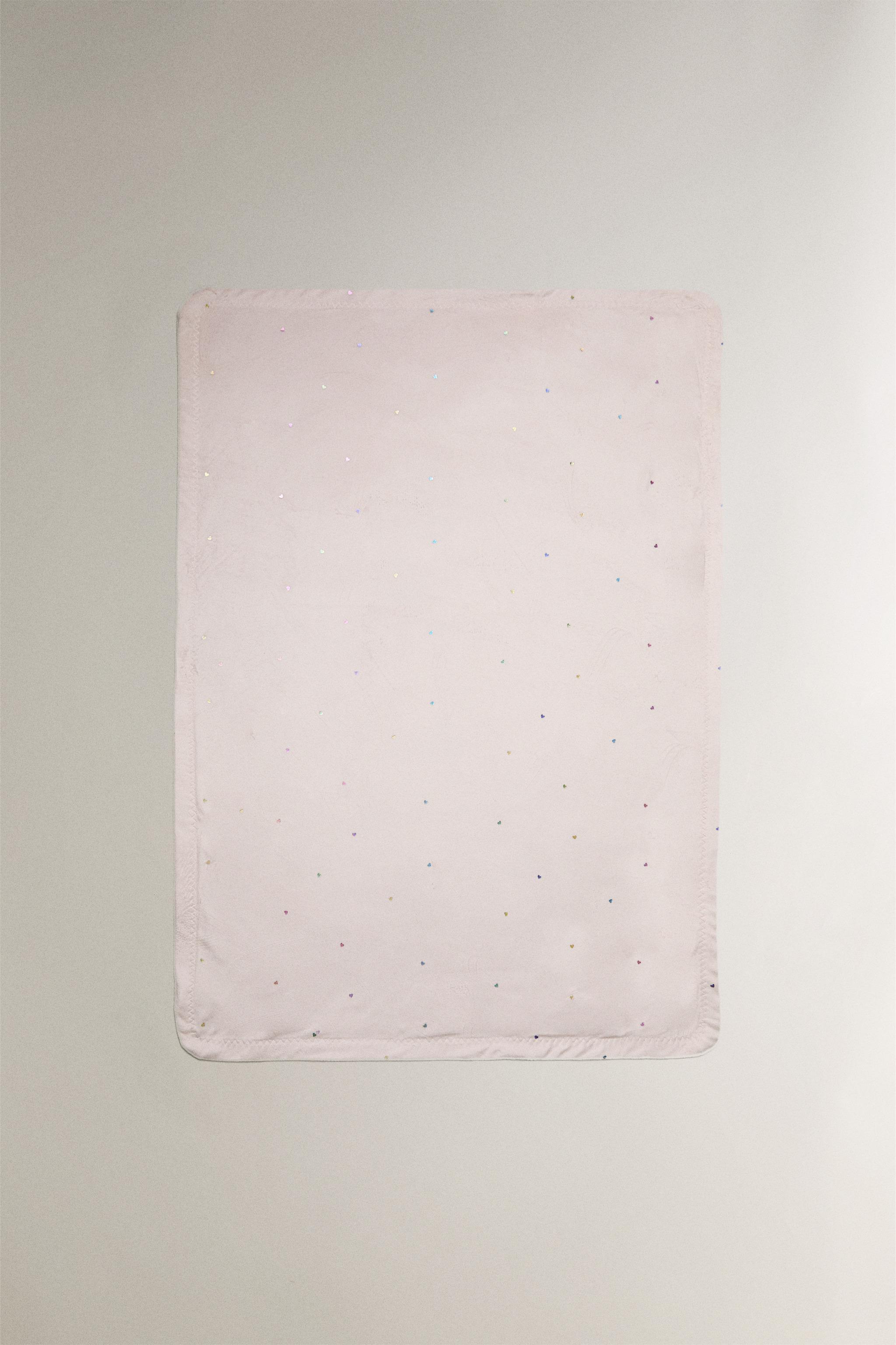 KIDS' HEART PRINT BLANKET