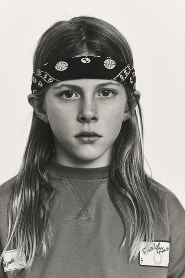 T-SHIRT À PIÈCES - Marron de Zara - Image 3