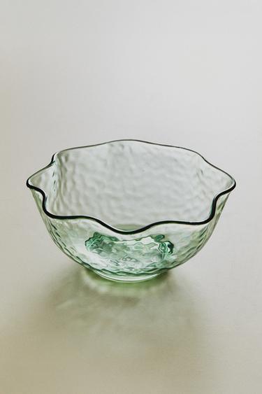 SKÅL I AKRYL MED UDHAMRET EFFEKT - grøn fra Zara