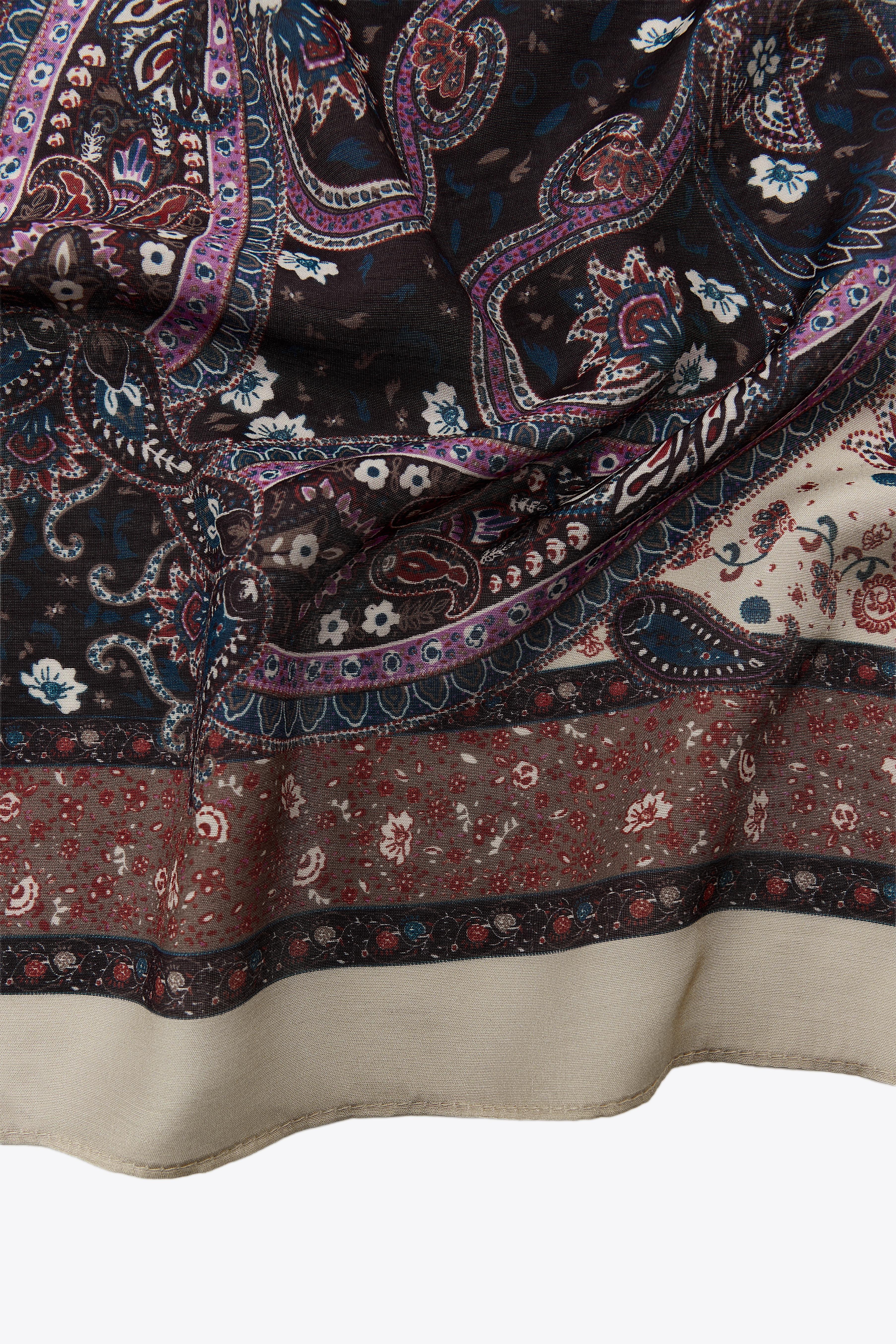 Èaphi エフィ INDIA PATTERN SATIN SCARF Printed Scarf Èaphi エフィ INDIA PATTERN SATIN SCARF Printed Scarf