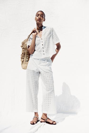 PANTALÓN CULOTTE BORDADOS PERFORADOS - Blanco de Zara