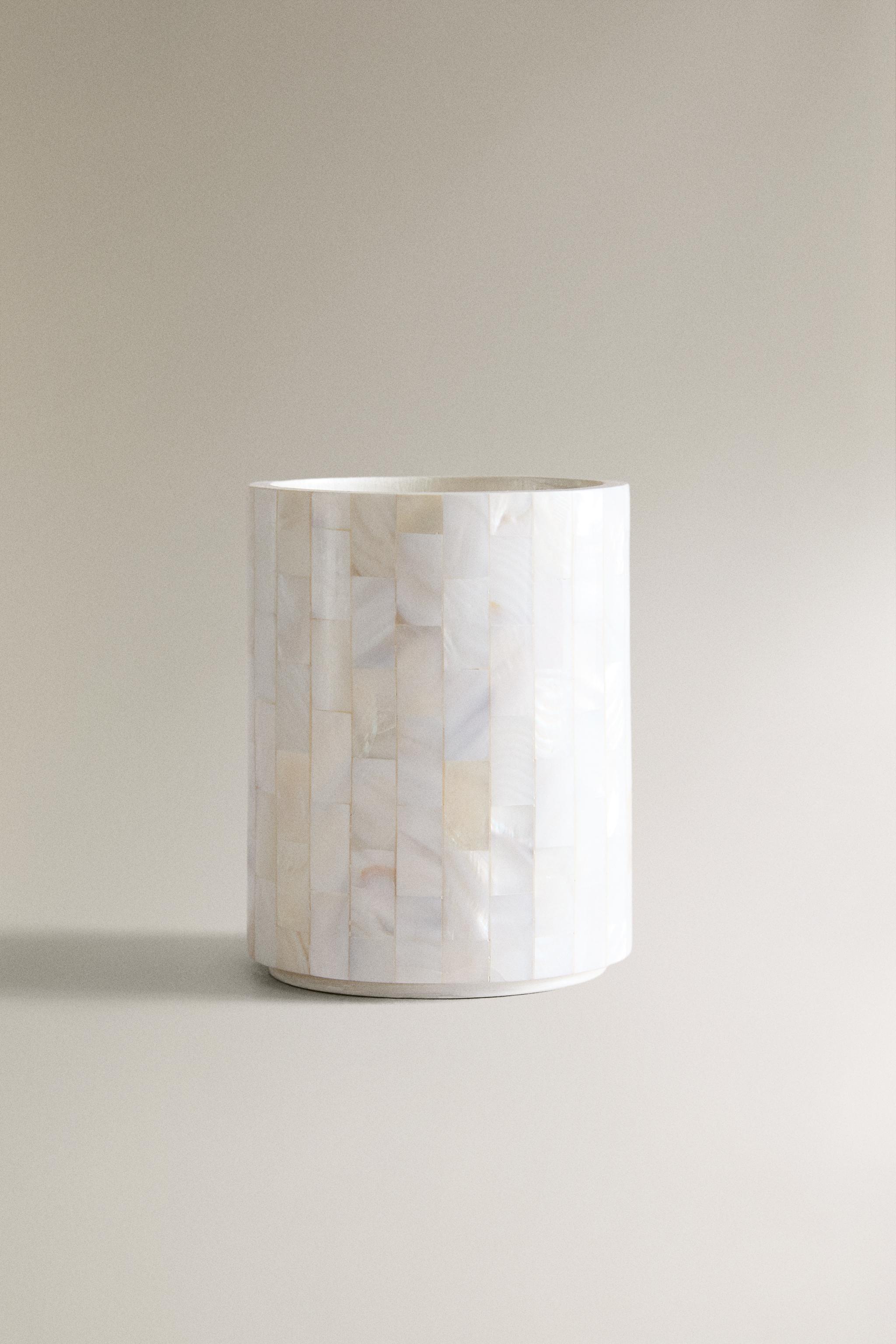 MOTHER-OF-PEARL TOOTHBRUSH HOLDER - Light beige | ZARA United States