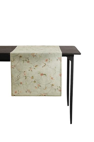 FLORAL PRINT TABLE RUNNER WITH LACE TRIM - Greenish by Zara