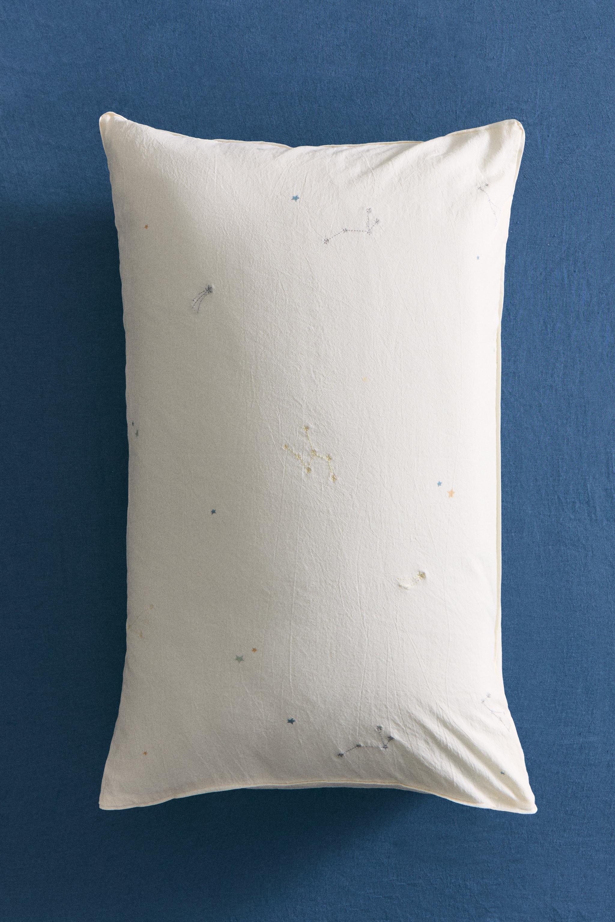 TAIE D’OREILLER ENFANT CONSTELLATIONS