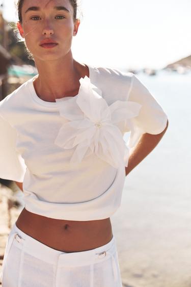 VOLUMINOUS FLORAL T-SHIRT - White by Zara