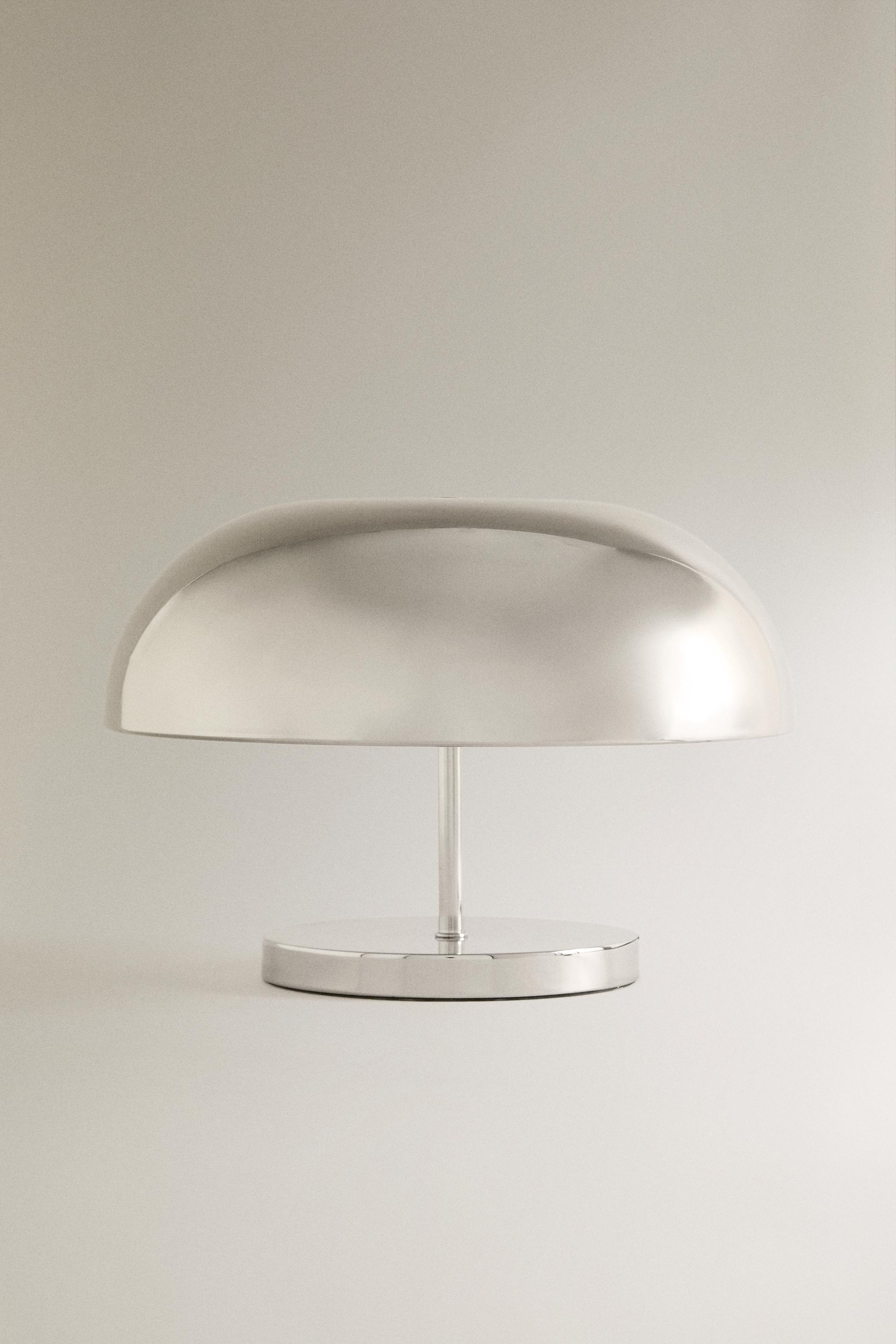 IRON SEMI-SPHERE TABLE LAMP — Silver