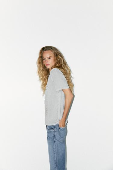 T-SHIRT À EFFET DÉLAVÉ BIJOUX - Gris anthracite de Zara - Image 2