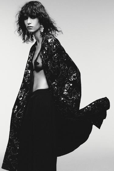 CAPPOTTO VELLUTO PAILLETTE E PERLINE - Nero di Zara