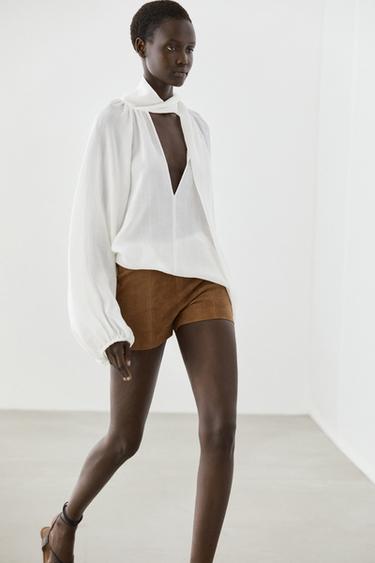 Flowing V-neck blouse with tie — White 2