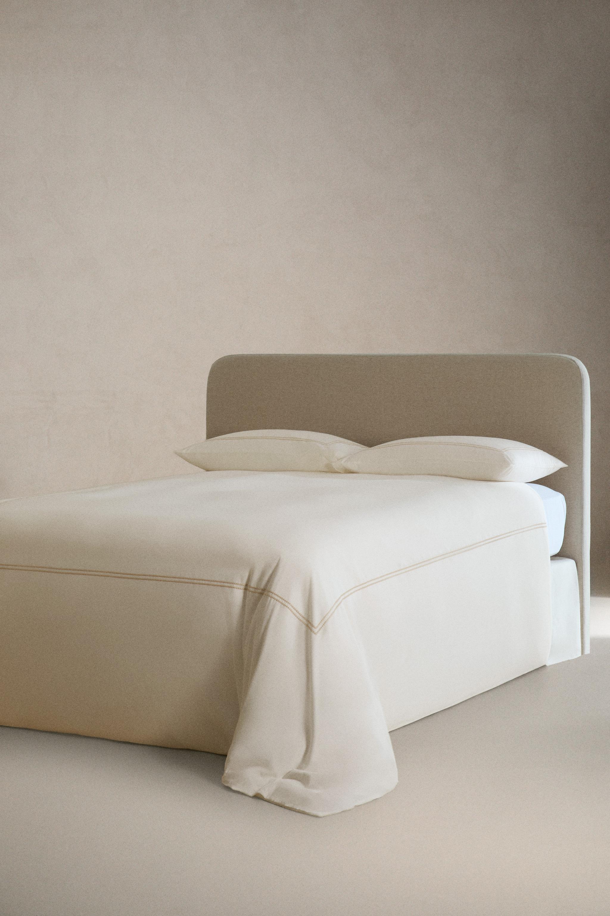 SATEEN DUVET COVER (300 THREAD COUNT) — Cava