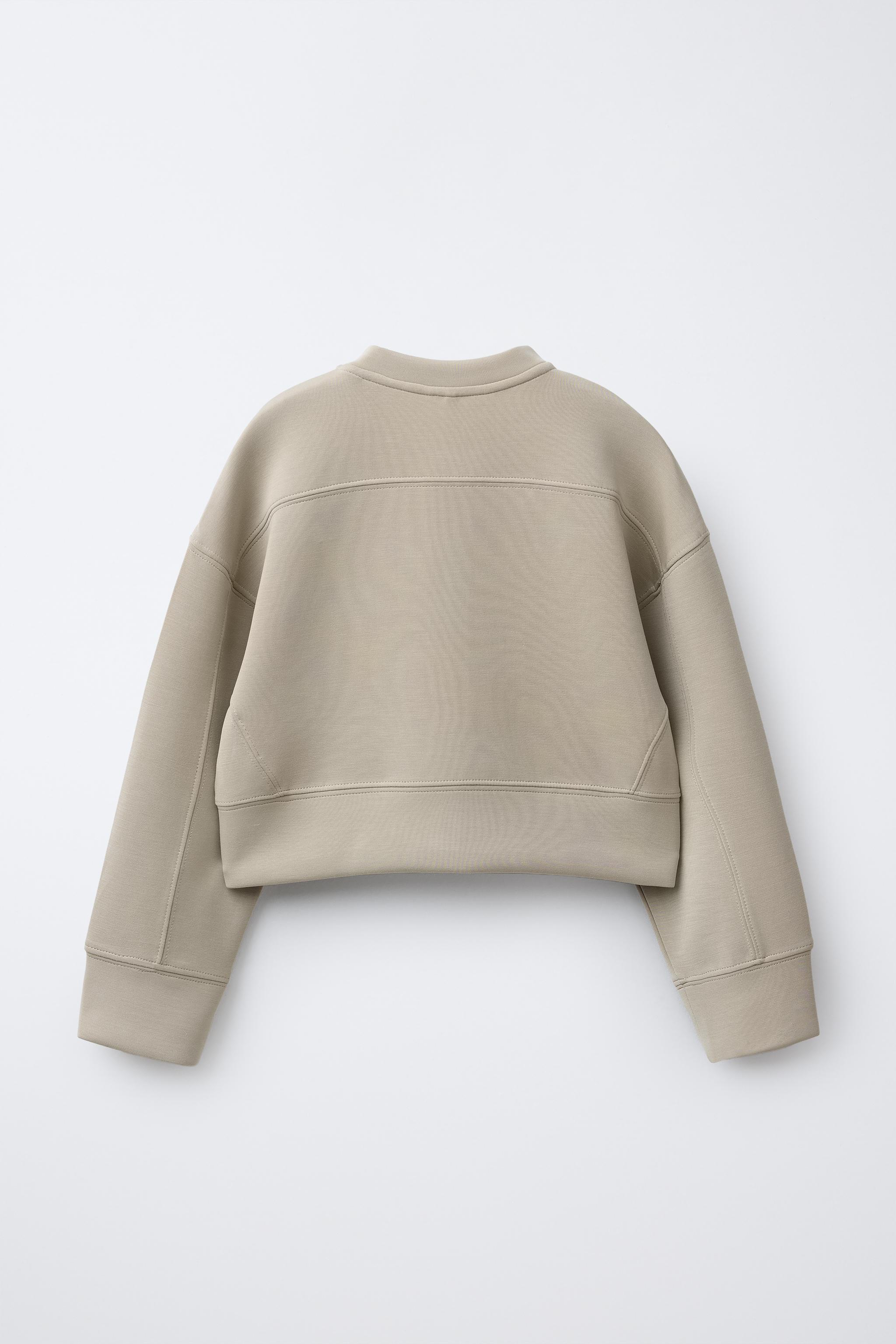 ZARA - ZARA  New Yorkスウェット S-M SWEATSHIRT WITH EMBOSSED SLOGAN - Stone | ZARA Spain