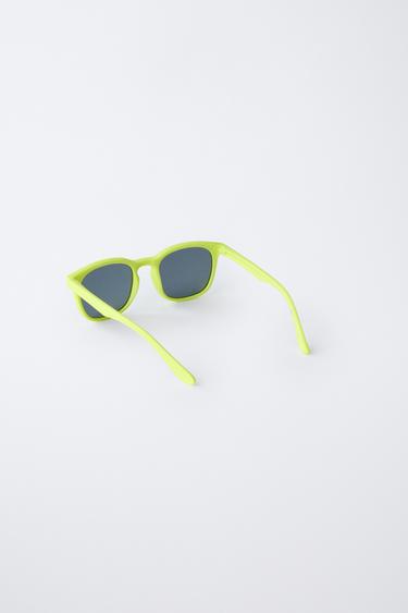 LUNETTES DE SOLEIL MALLÉABLES - Vert lime fluo de Zara - Image 2