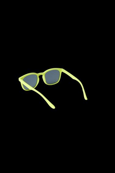 BIEGSAME SONNENBRILLE - Neongrün von Zara
