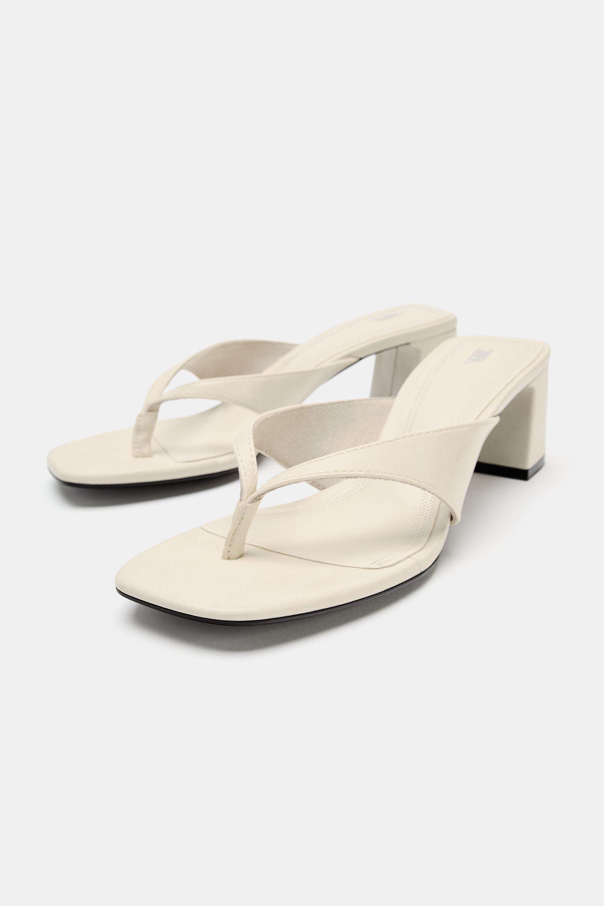 WIDE HEEL SANDALS